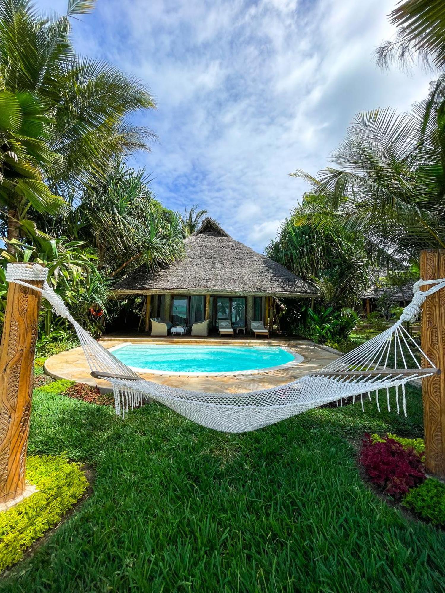 Tulia Zanzibar Unique Beach Resort Pongwe Exterior foto